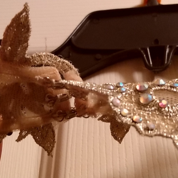 Gorgeous event gown (graduation etc) - Picture 10 of 11